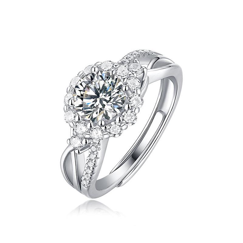 1 CT.Radiant Moissanite Ring