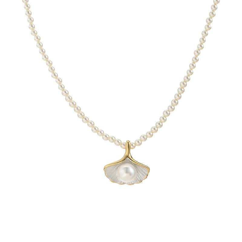 166Ginkgo Shell Pearl Pendant Necklace
