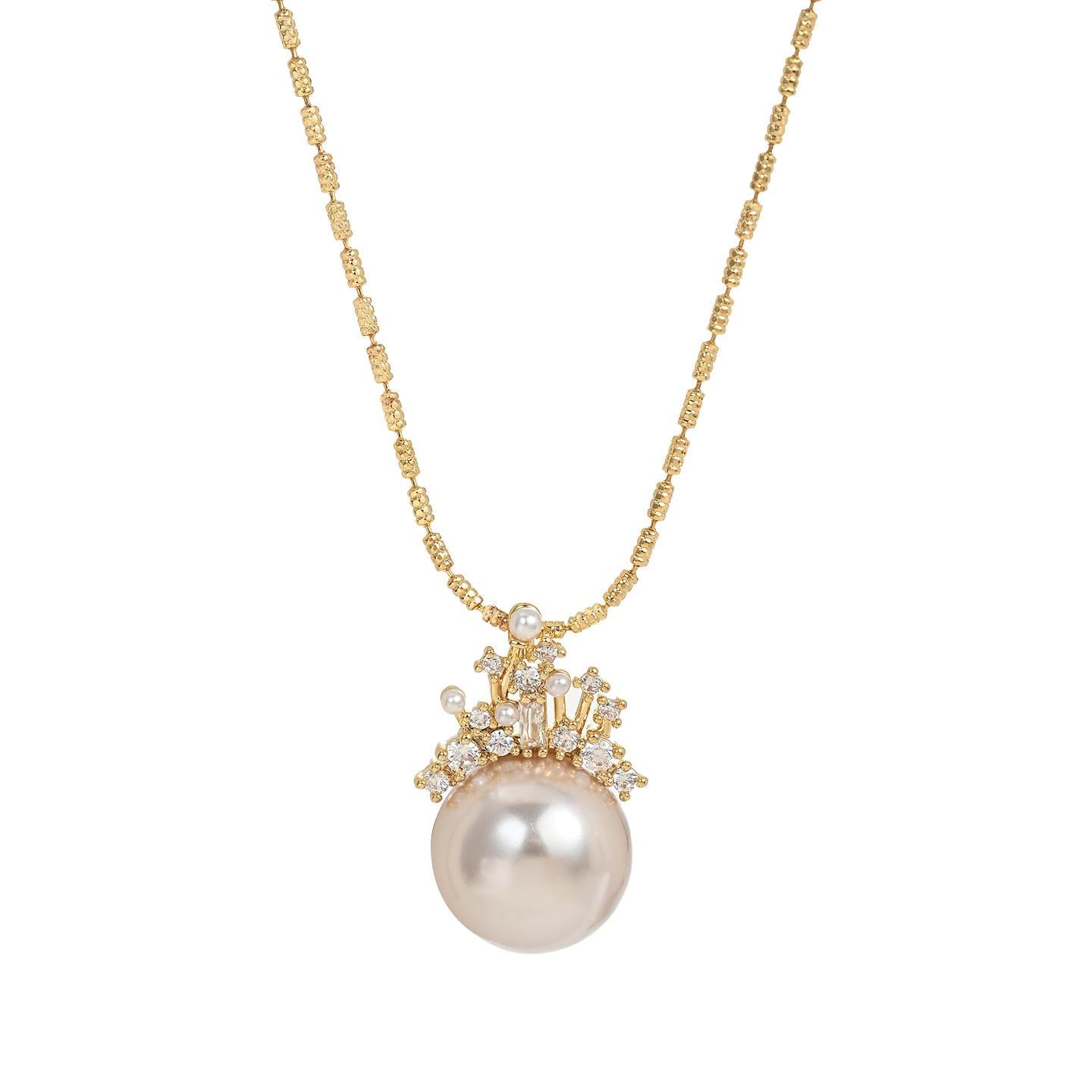 169Gold Crown Pearl Crystal Pendant Necklace