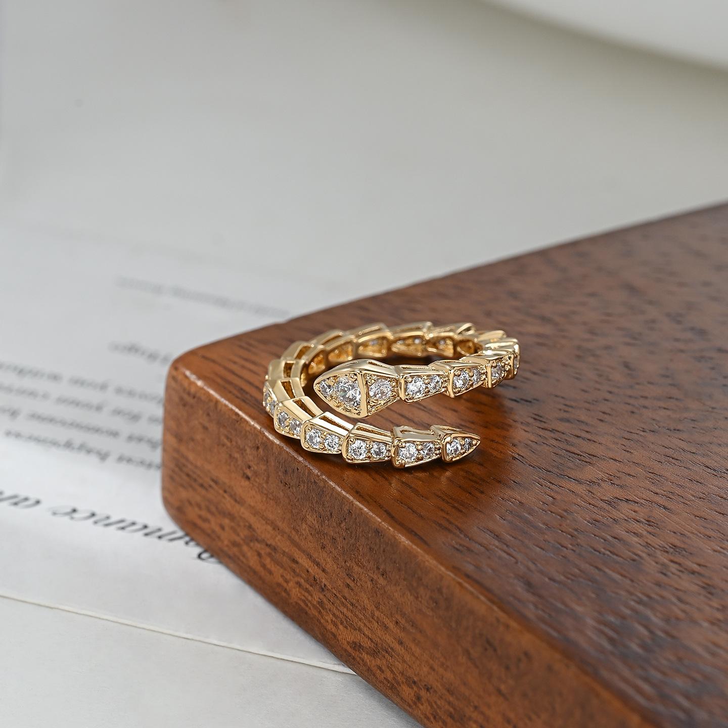 178-179.Pavé Crystal Snake Wrap Open Ring (Gold & Silver)